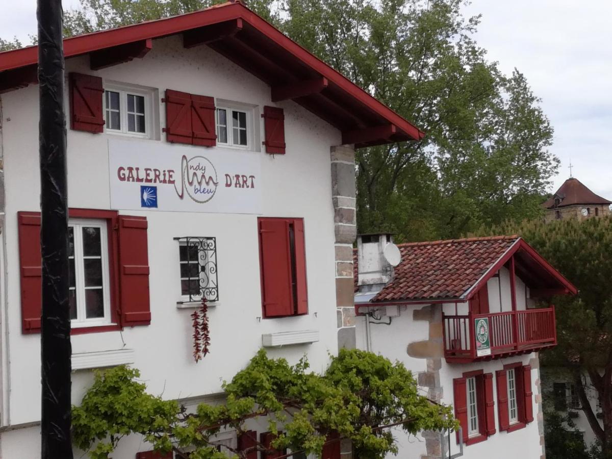 Galerie D'Art D'Une Ancienne Mairie De 1783 Espelette Eksteriør billede